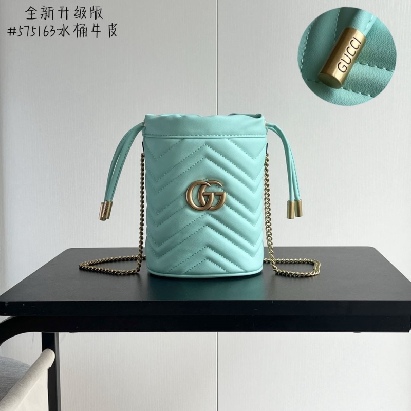 G*u*i bucket bags